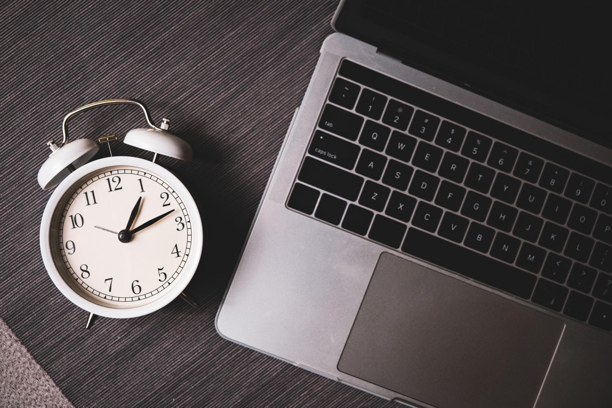 Why Outsourcing Accounting Saves Businesses Time and Money